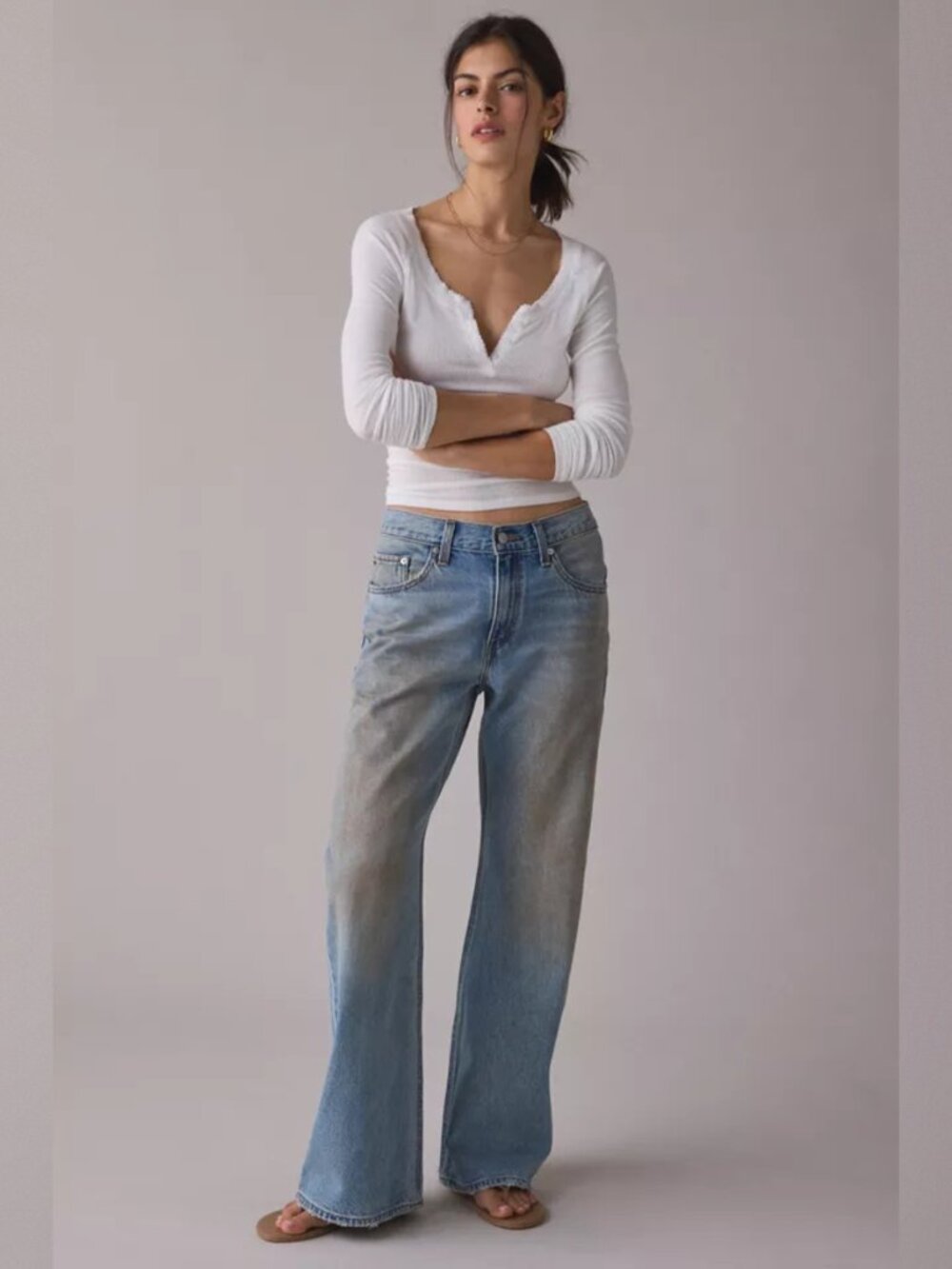 NWT Levi's Loose Boot Women's Jeans in Off Roading Mid Rise Size 23 - Picture 4 of 7